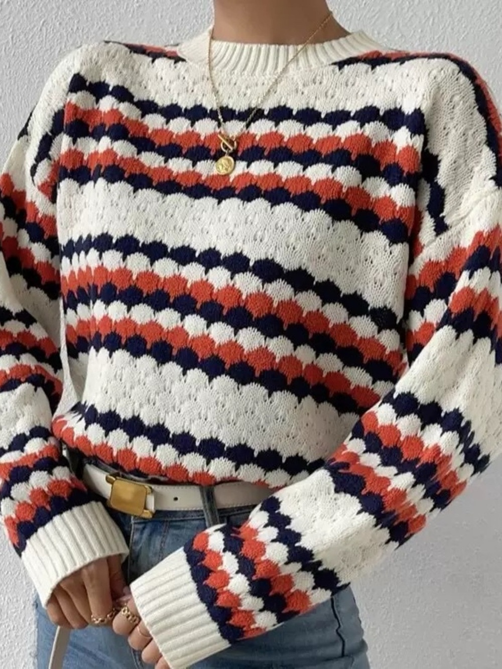 Striped Pattern Round Neck Sweater - Picture 6 of 7